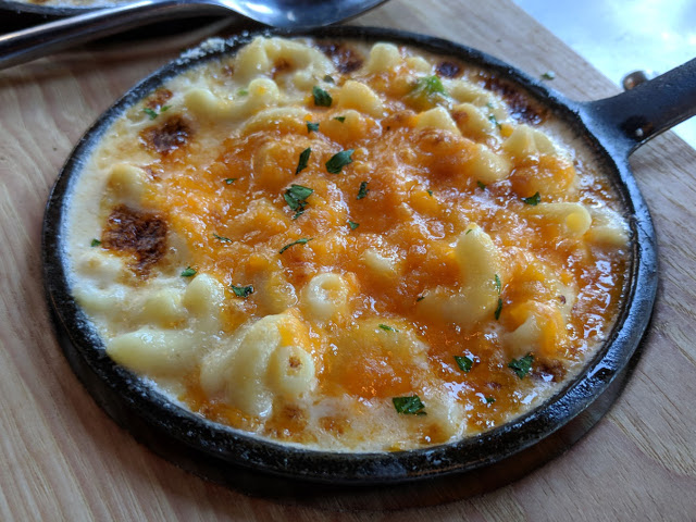 The Bacon & Jalapeño Mac.